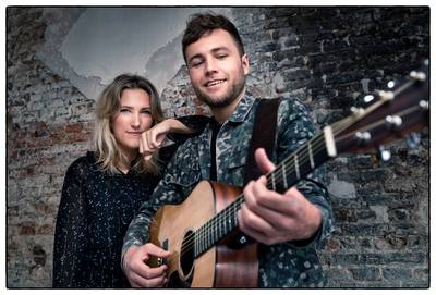 Achterhoeks muziekduo Suzan en Freek heeft eerste nummer 1-hit te pakken