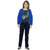 Gwen (43): “Ik draag vaak wijde shirts om mijn buikje te verhullen”