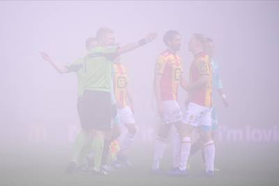 Le duel entre Charleroi et Malines arrêté à cause du brouillard