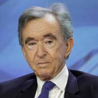Rijkste man van Europa ontdook via ons land belastingen: Bernard Arnault moet 22,5 miljoen aan Franse fiscus bijbetalen