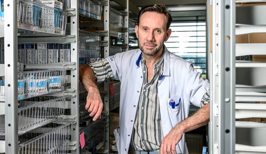 Professor Guy T’Sjoen: ‘Mijn vakgebied is politiek geladen. Ik was beter cardioloog geworden, dan moest ik me niet constant verdedigen’