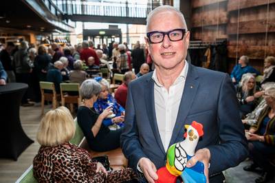 Dialectduizendpoot uit Valkenswaard wint Willem Ivenprijs