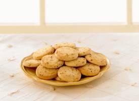 Voor deze afslankkoekjes heb je slechts 2 ingrediënten nodig