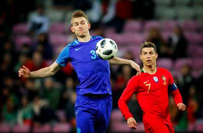 De Ligt grijpt mis bij shirt Ronaldo: 'Er waren al zeven voor me'
