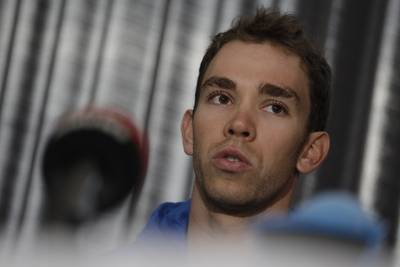 Roompot-renner De Bie zwaar gehavend na ongeluk