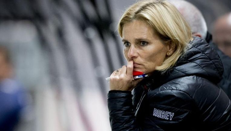 Sarina Wiegman Bondscoach Nederlandse Voetbalsters Foppe De Haan Assistent De Volkskrant