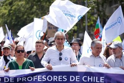 Regering Chili belooft betogers nieuwe grondwet