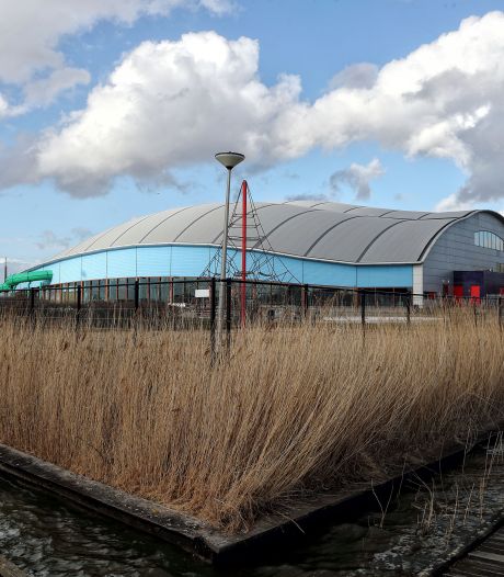 Roestende Bouten De Schelp Zijn Sluipmoordenaar In Zwembaden En Hadden Meteen Vervangen Moeten Worden Bergen Op Zoom Bndestem Nl