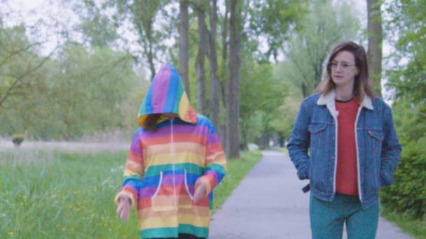 Ik deed aangifte tegen de minister van Onderwijs