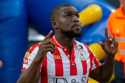 Primeur voor Royston Drenthe