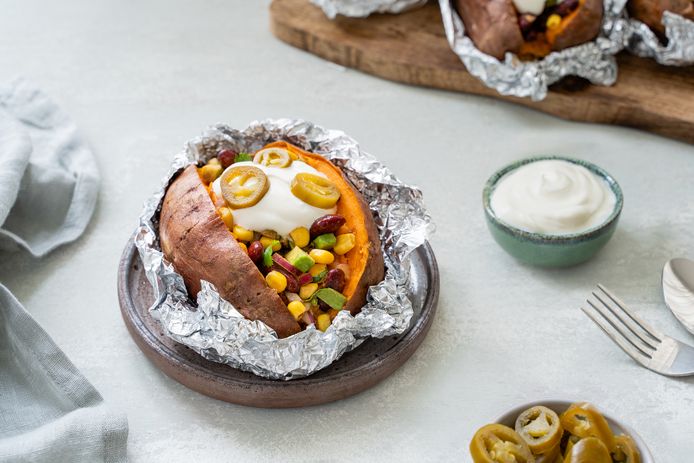 Spiksplinternieuw Wat Eten We Vandaag: Mexicaanse gepofte zoete aardappel | Koken IO-52