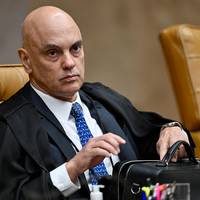 Frauderende ex-bankier vroeg Braziliaans rechter Moraes vlak voor arrestatie: ‘Denk je dat ik maandag al in het buitenland zou moeten zijn?’