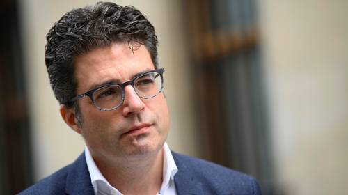 Waarom start vaccinatie zonder antwoord op cruciale vragen? “Sommige bijwerkingen duiken pas op als je hele bevolking vaccineert”