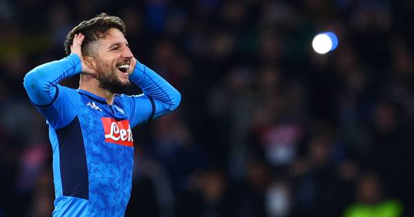 Voorzitter koopt historisch Napoli-shirt Mertens: 'Dit shirt blijft thuis' - De Gelderlander
