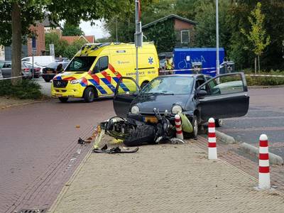‘Automobilist rijdt bewust in op scooter’ en slaat op de vlucht in Terborg, scooterrijder gewond