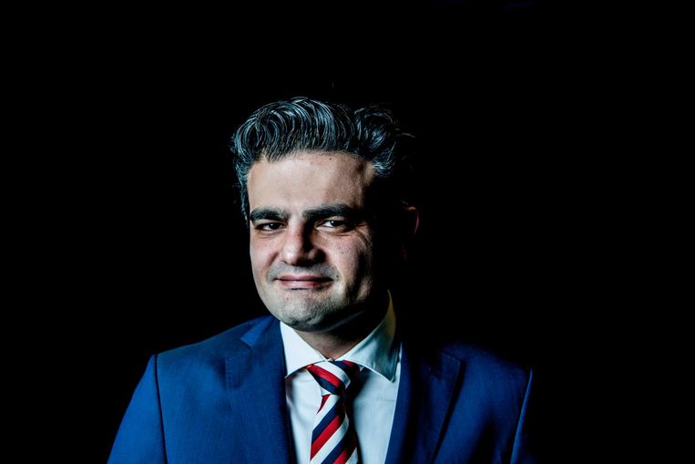 'Jongeren van partij Denk aangesproken op nepprofielen' | TROUW