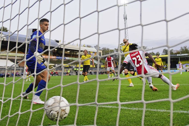 Historisch Record Bij Vvv Ajax Niet Goed Voor Het nzien Van De Eredivisie 0 13 Trouw