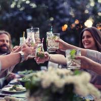 ‘Als ik mijn kalender vergelijk met die van haar, zou ik nooit kunnen volgen’: wanneer de sociale batterij leegloopt