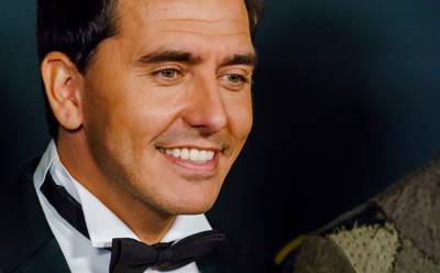 Jan Smit kiest voor gezondheid en cancelt optredens