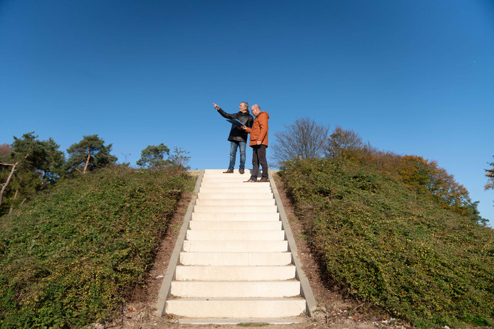 De Koningsberg is nu al een fraaie plek en wordt, als het aan Gerrit Pleijter (rechts) en Ruud-Jan Kokke ligt, nog veel mooier.