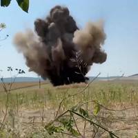 Zeker tien doden bij Russische raketaanval op wapententoonstelling in Kiev, kritiek op veiligheidsmaatregelen van evenement