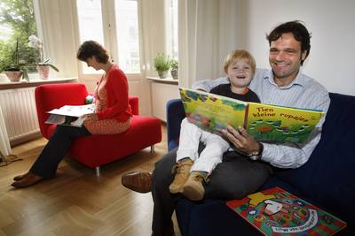 SER: na geboorte betaald
verlof voor beide ouders