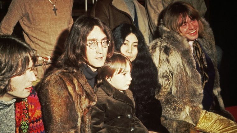 Download John lennons kinder For iPhone Free