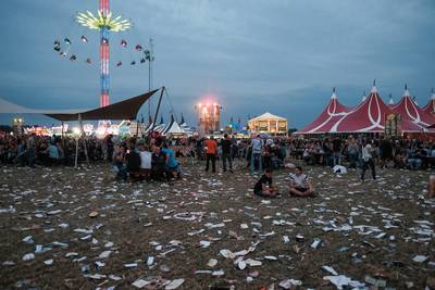 Zwarte Cross wil af van ‘lopen op bed van bekers’