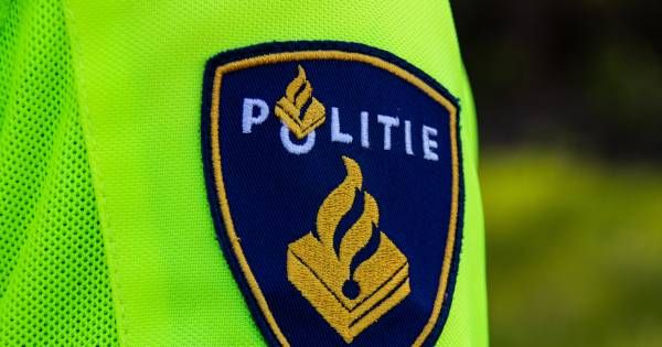 De politie heeft vandaag een 41-jarige Schiedammer aangehouden die wordt verdacht van betrokkenheid bij de dodelijke schietpartij aan de Boomgaardstraat op zaterdag 28 december in Schiedam. Daarbij kwam een 26-jarige man uit Rijswijk om het leven .