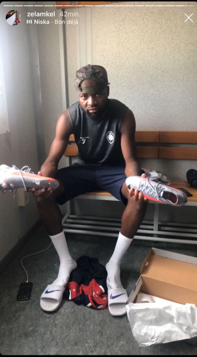 Lamkel Zé meldt zich op de Bosuil voor training met de beloften | Antwerp | Sport | HLN