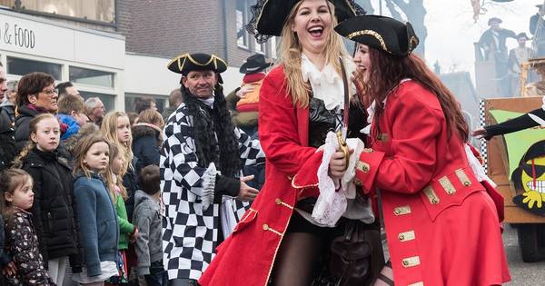 Het Dak Eraf In Zandkruuersgat Amersfoort Ad Nl