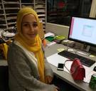 ‘Wij kunnen jouw foto niet op Facebook zetten omdat je een hoofddoek draagt’: studente (19) voelt zich gediscrimineerd na mail van leerkracht