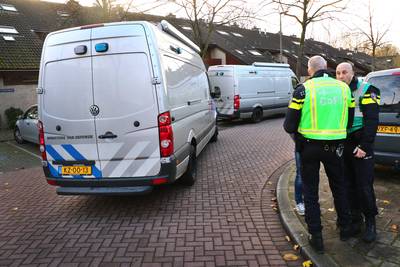 Politie gaat op huisbezoek bij honderden vuurwerkverdachten