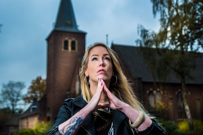 TT-2019-014497-Enschede Queen P alias Petra Pelties heeft een nieuwe plaat en video uitgebracht met beelden uit Enschede editie:Enschede  Foto Reinier van Willigen RVW20191115