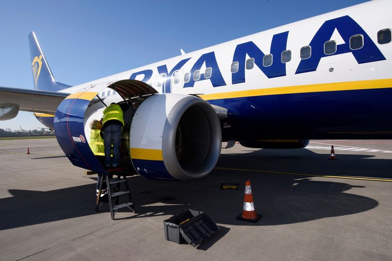  Bij Ryanair in België staan dubbel zo veel banen op de helling als in juli aangekondigd: 172 in plaats van ruim 80.