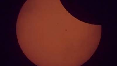 Ruimtestation ISS doet photobomb tijdens eclips