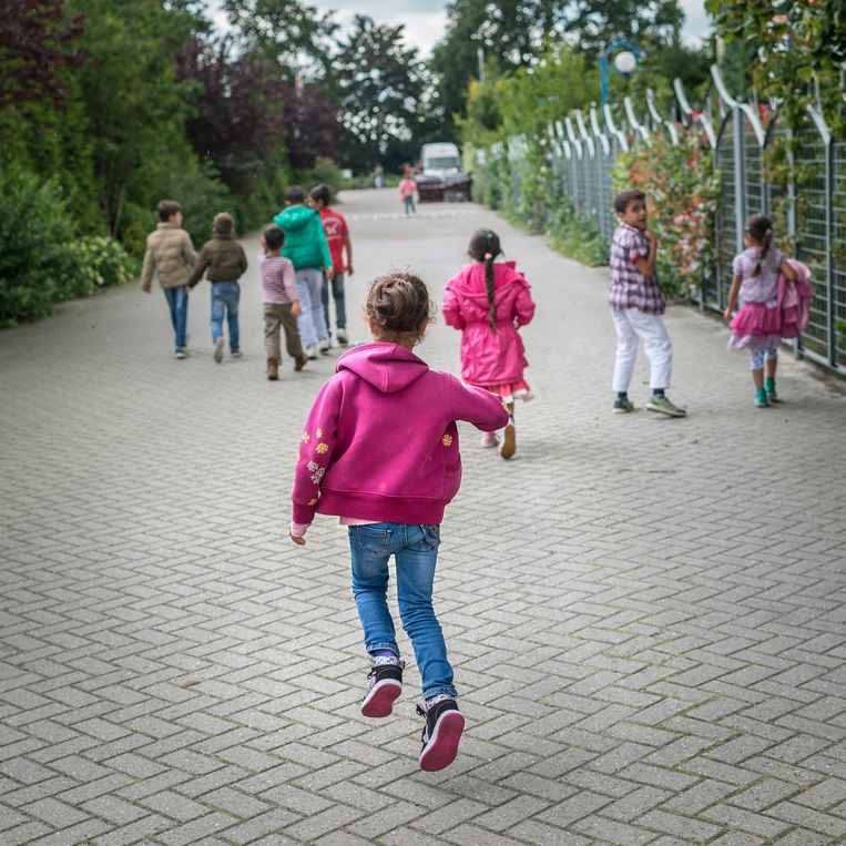 Lili en Howick mogen blijven. Maar hoe rechtvaardig is dat voor al die anderen? - Trouw