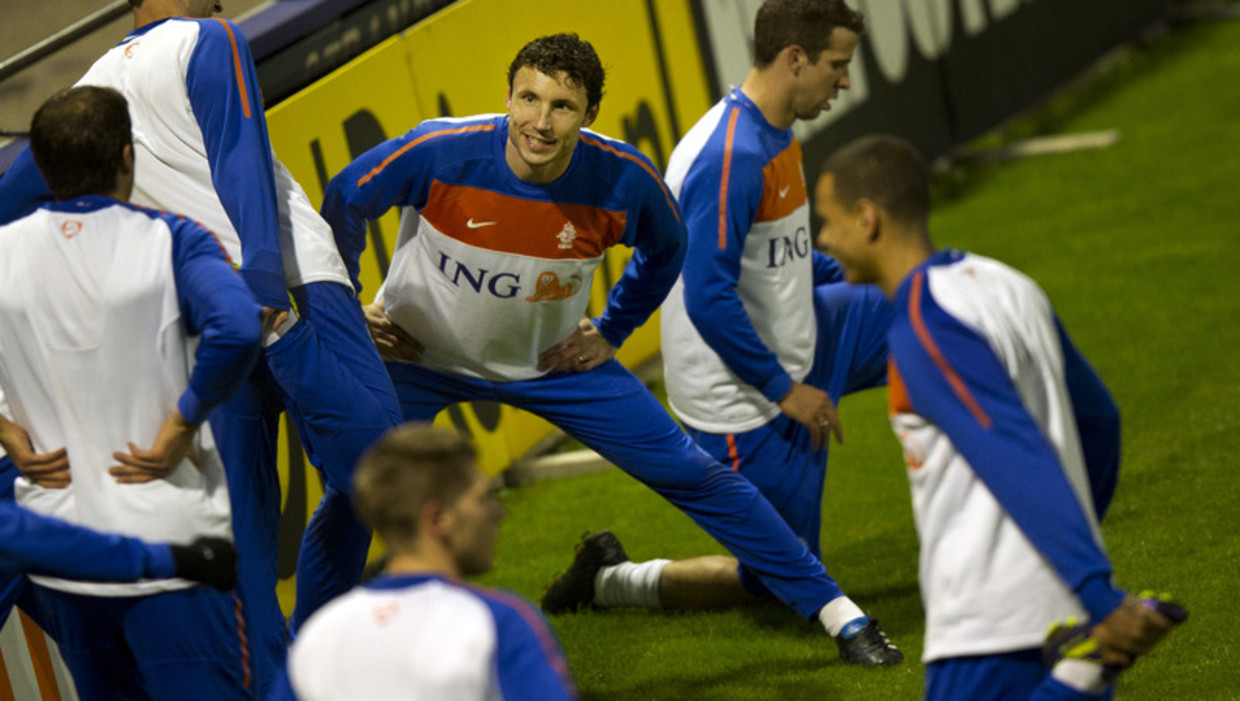 Oranje Traint Nog Zonder Van Bommel Het Parool