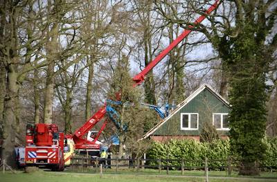 Gewonde bij werkzaamheden in Weerselo