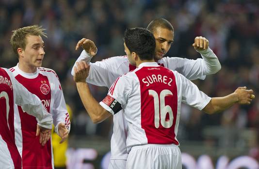 Krijgt Theo Janssen Bij Ajax Rugnummer 16 Van Suarez Nederlands Voetbal Destentor Nl