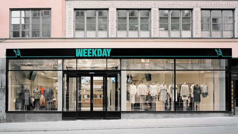 Nina Tipt Nu Shoppen Bij Weekday Het Zusje Van H M Cos En Other Stories Style Nina Hln