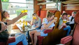 Met Vier In Bed in het spoor van Brad Pitt