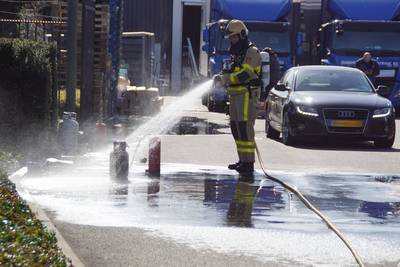 Loop je het onkruid weg te branden, vliegt ineens de gasfles in brand