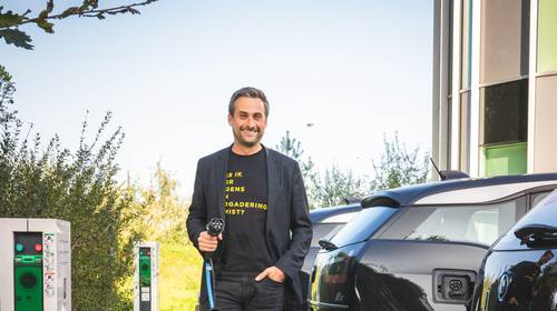 CEO met groenste wagenpark: “Mijn personeel wil geen elektrische auto’s” 