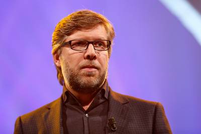 EO dreigt met juridische stappen na halvering budget