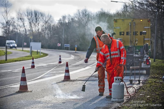 Subsidie voor Eektestraat in de knel | Oldenzaal e.o. In rap tempo is het Silderhuis imperium in Saasveld gesloopt