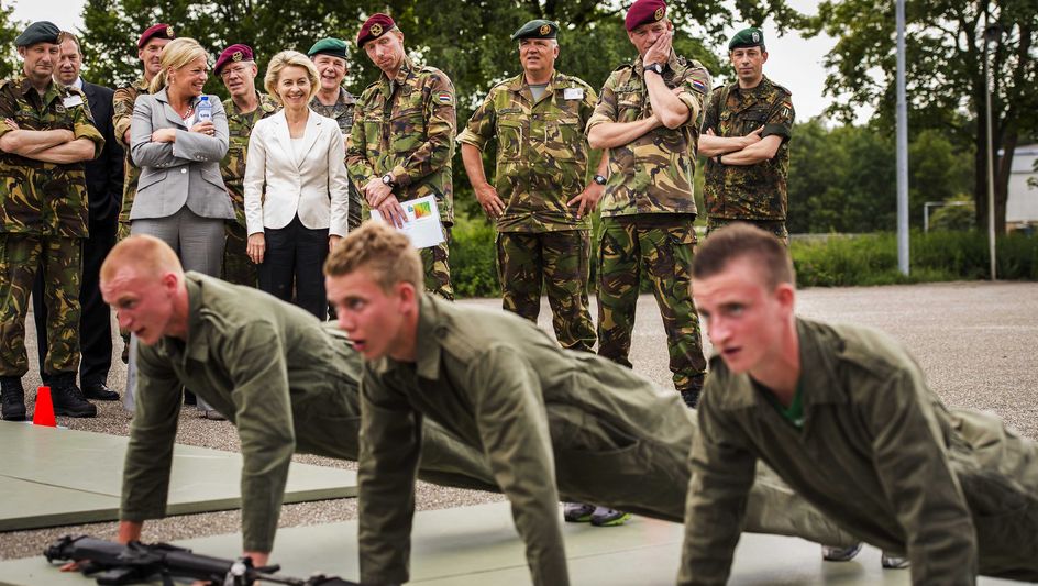 Luchtmobiele Brigade beschikbaar voor OostOekraïne TROUW