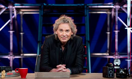 Imagodeskundige over ophef Matthijs van Nieuwkerk: ‘Hij moet echt met de billen bloot’