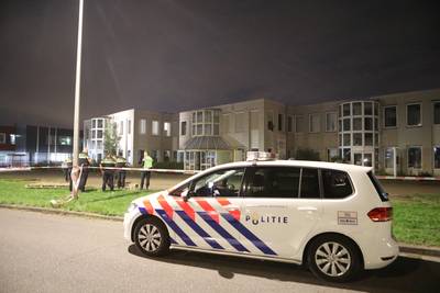 Meerdere aanhoudingen bij gekraakt pand in Lage Weide