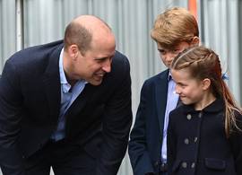 Zoet: prins William en prinses Charlotte wensen Engels vrouwenvoetbalelftal veel succes voor EK-finale
